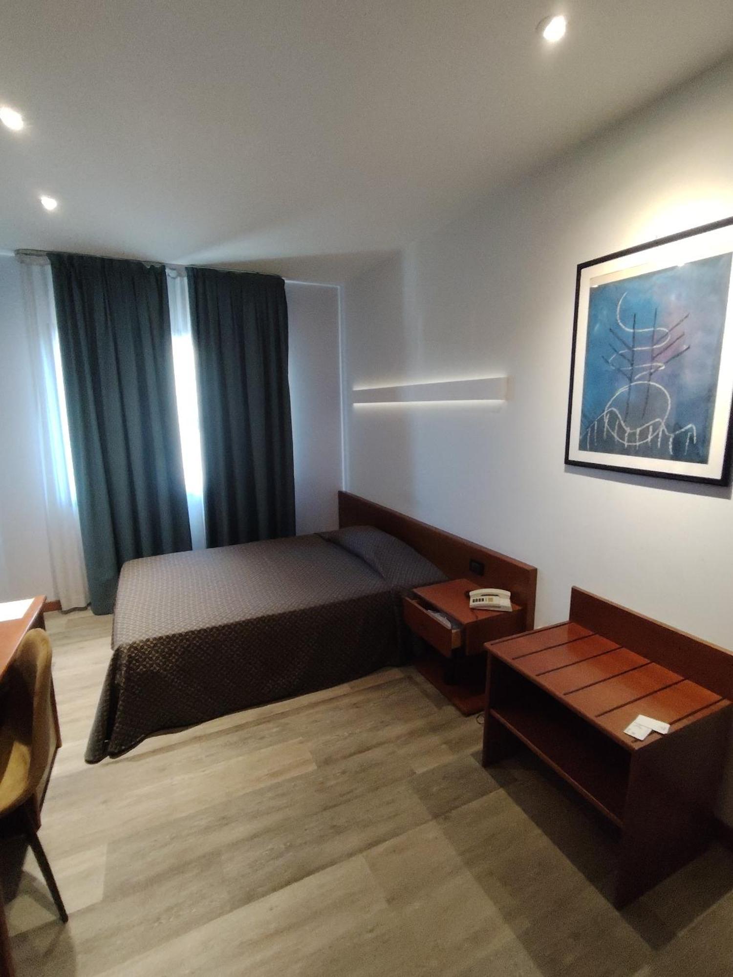 Albergo Centrale Trebaseleghe Ngoại thất bức ảnh