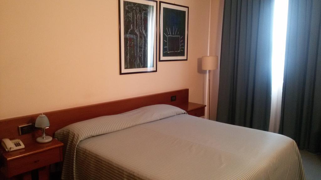 Albergo Centrale Trebaseleghe Phòng bức ảnh