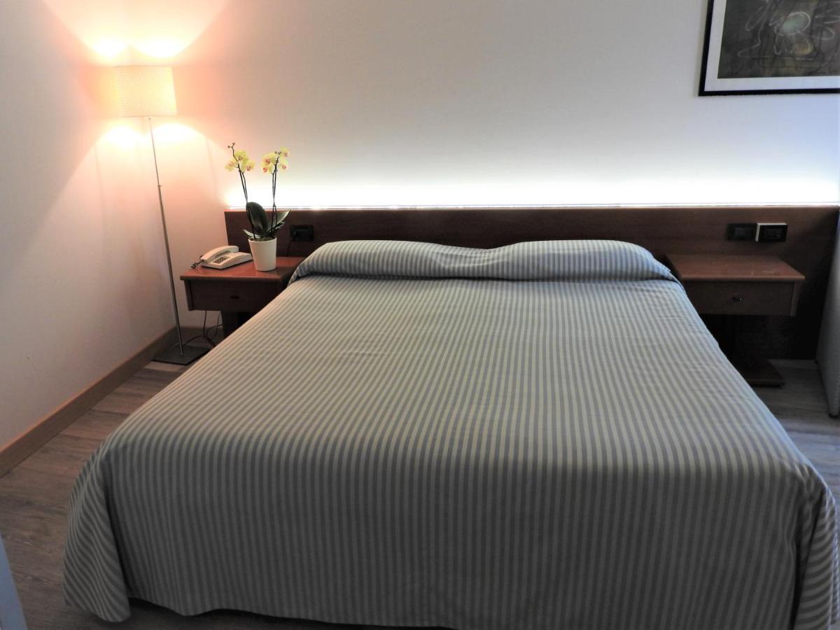 Albergo Centrale Trebaseleghe Ngoại thất bức ảnh